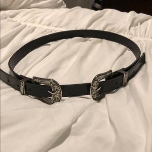 Women’s double buckle belt